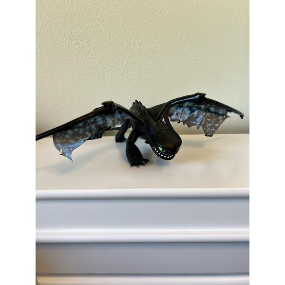 Dreamworks Dragons Toothless Deluxe Dragon * No Lights or Sounds - Picture 1 of 10